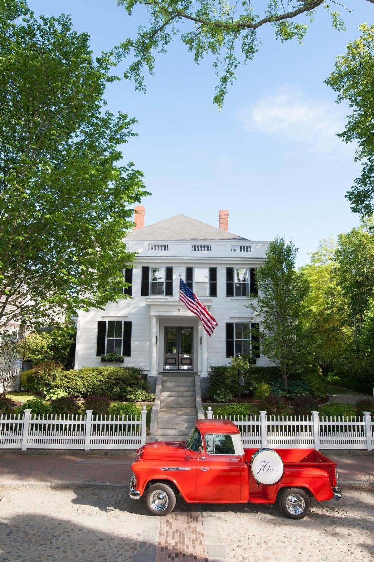 76 Main Ink Press Hotel Nantucket Exterior photo