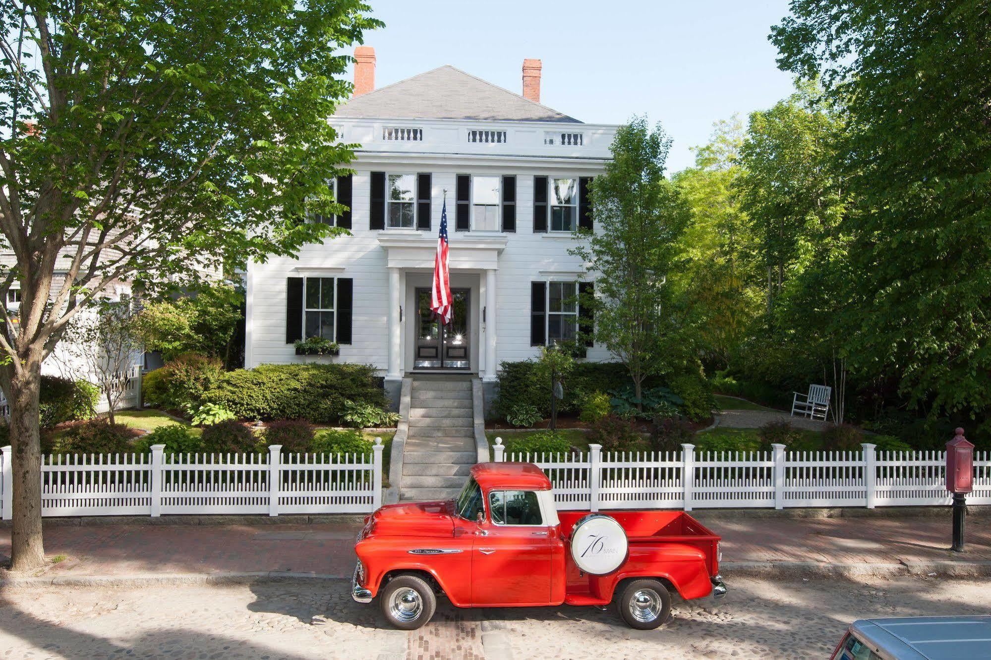76 Main Ink Press Hotel Nantucket Exterior photo